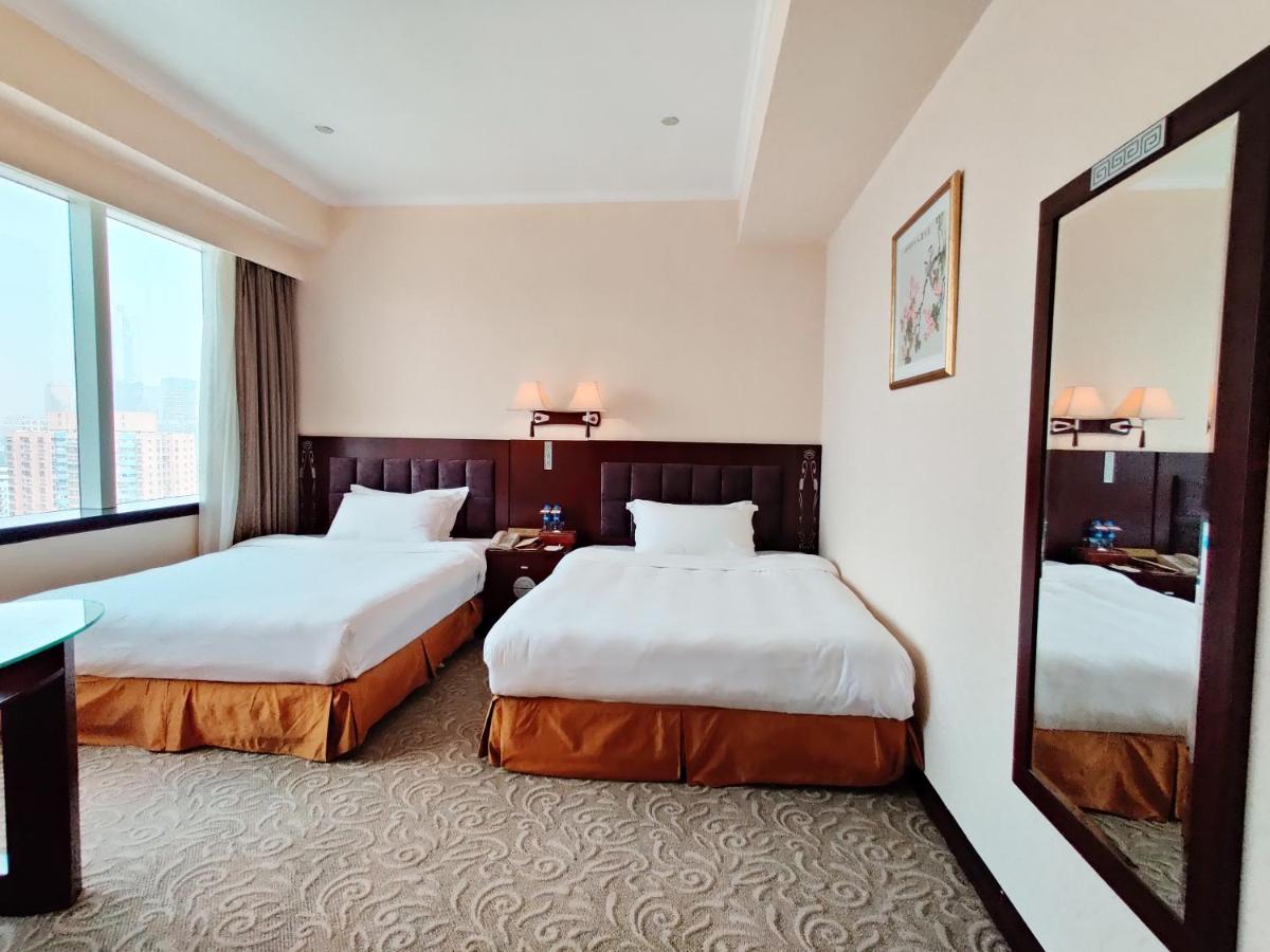 Majestic Hotel Guangzhou Exteriör bild