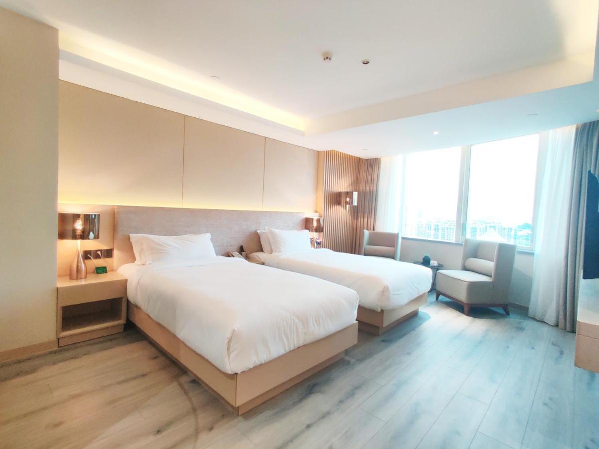 Majestic Hotel Guangzhou Exteriör bild