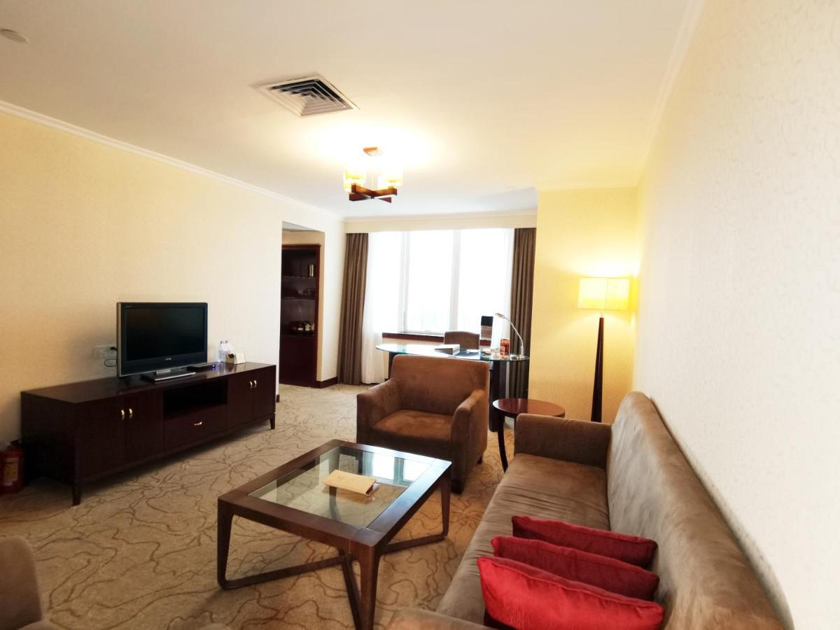 Majestic Hotel Guangzhou Exteriör bild